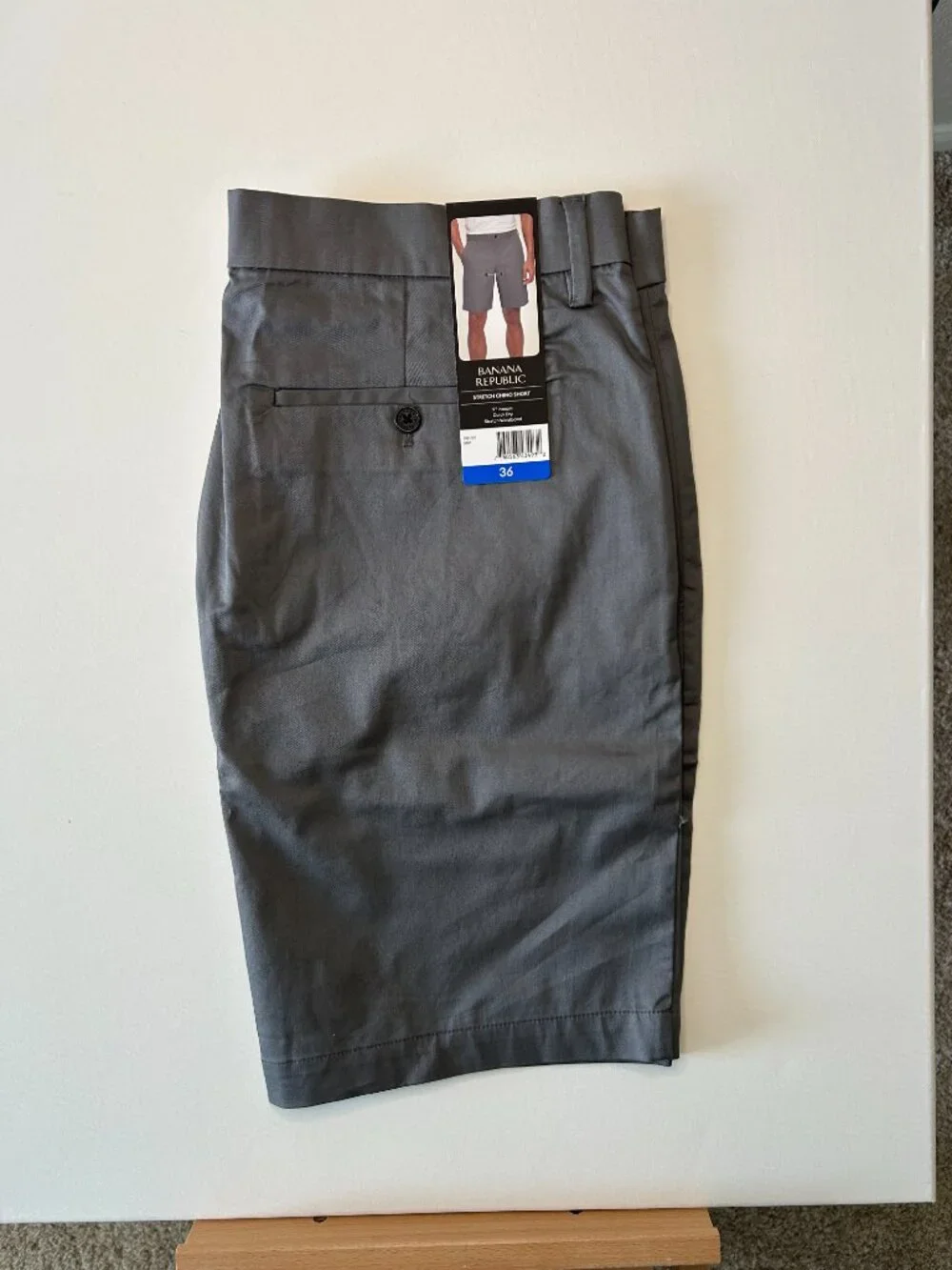 Banana Republic Men's Stretch Chino Shorts Gray Size 36